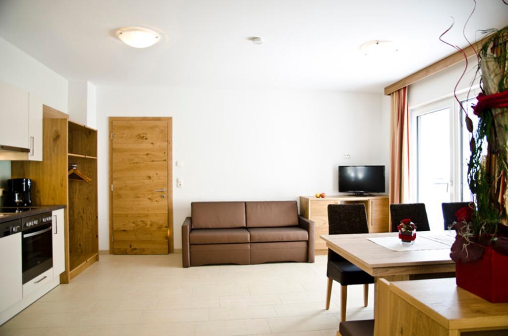 אישגל Chalet Barbara חדר תמונה